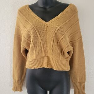 Honey color sweater L